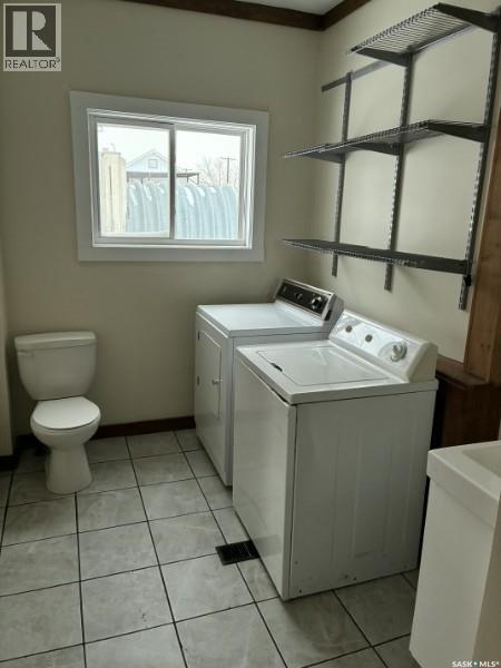304 McTavish STREET, Outlook — photo 4