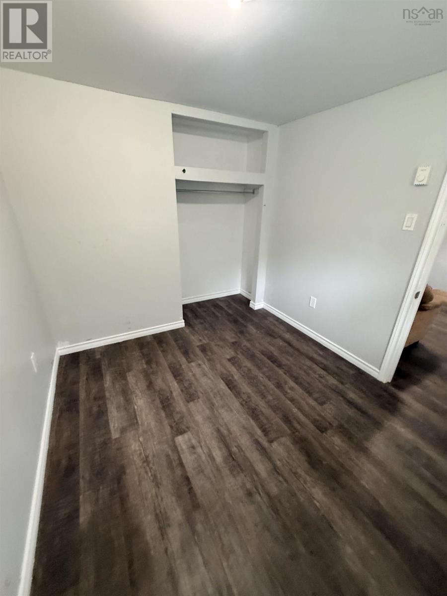 2821 Point Edward Highway - Image 19