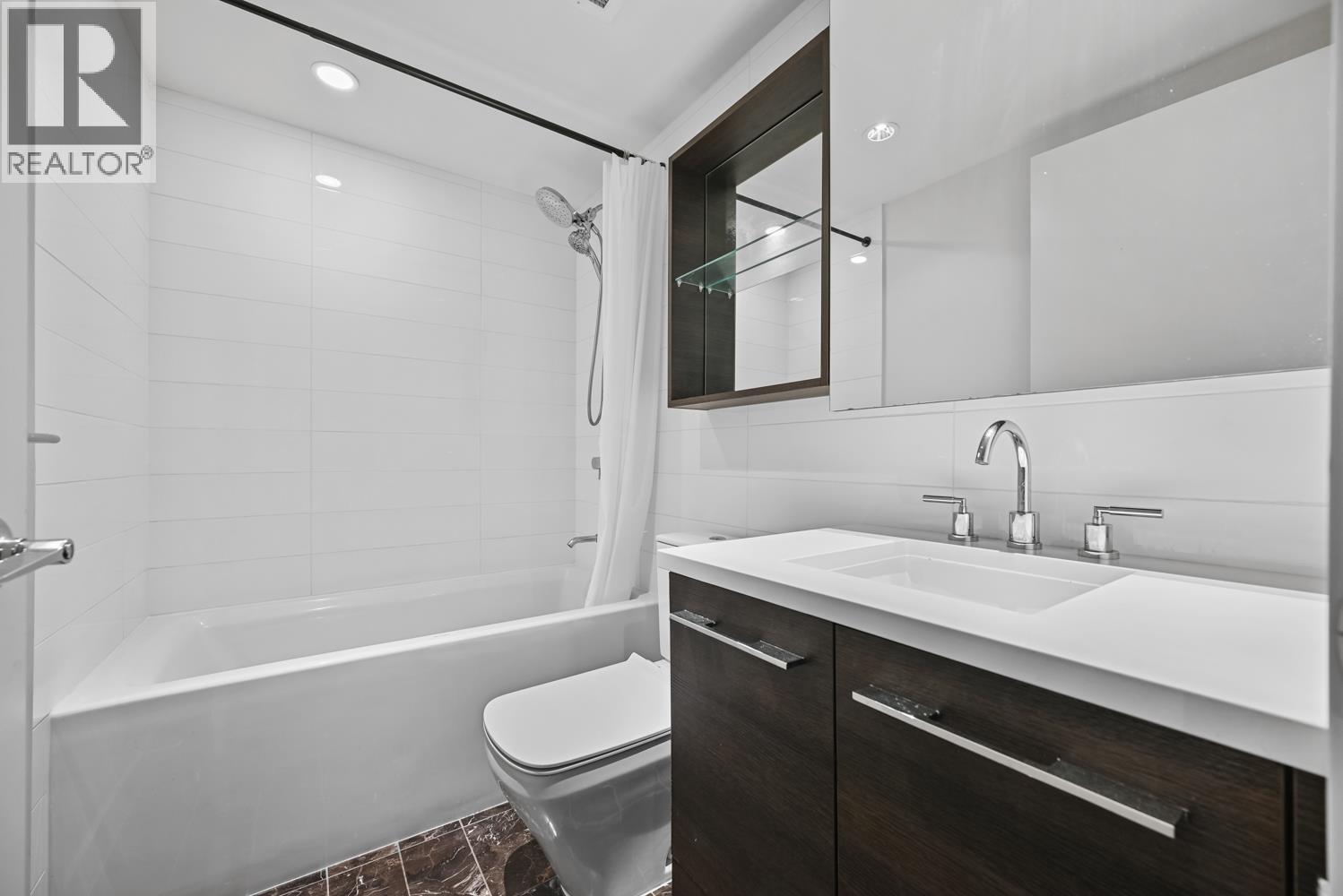 Photo of 1007 7468 LANSDOWNE ROAD 19