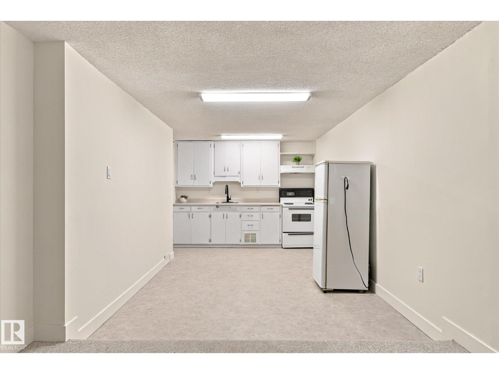 11718 129 ST NW - Image 23