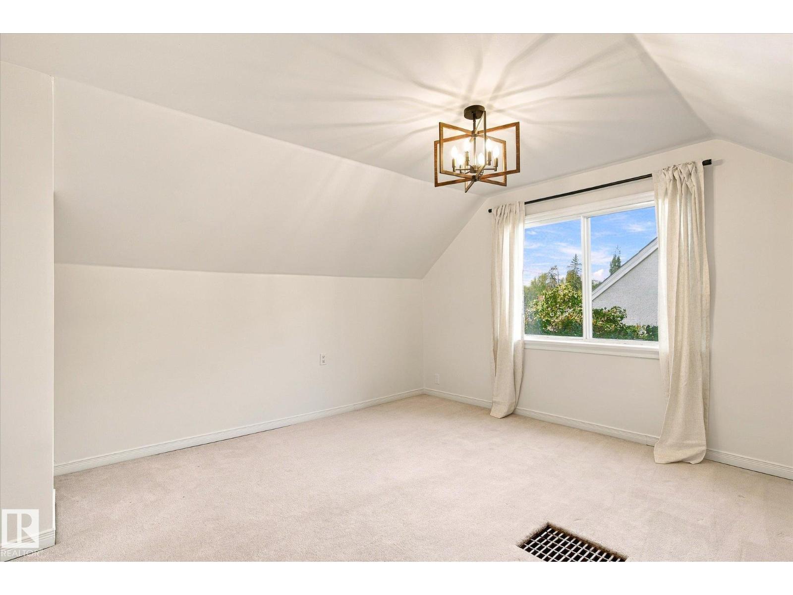 11718 129 ST NW - 20