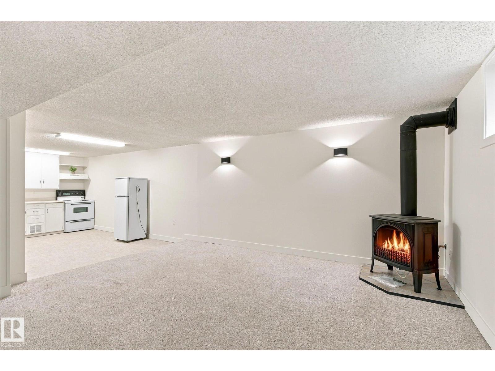 11718 129 ST NW - 22