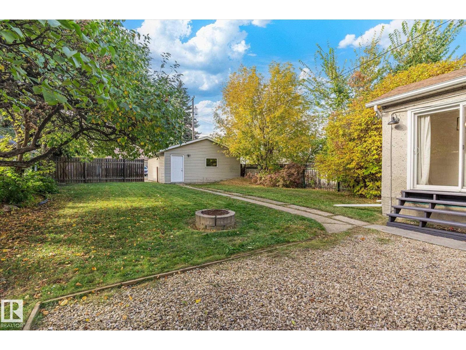 11718 129 ST NW - 27