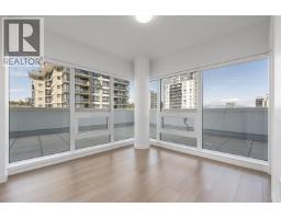 1403 618 Carnarvon Street, New Westminster, BC V3M0N9 Photo 10