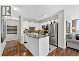 2001, 650 10 Street SW - photo 20