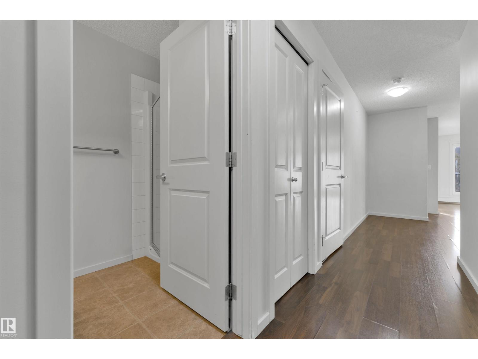 #326 5515 7 AV SW - 8