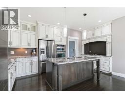 4pc Bathroom - 112 Dixon Road, Fort Mcmurray, AB T9K0Y5 Photo 7