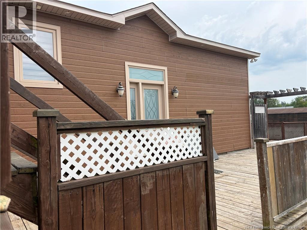 261 Marie Street - 6