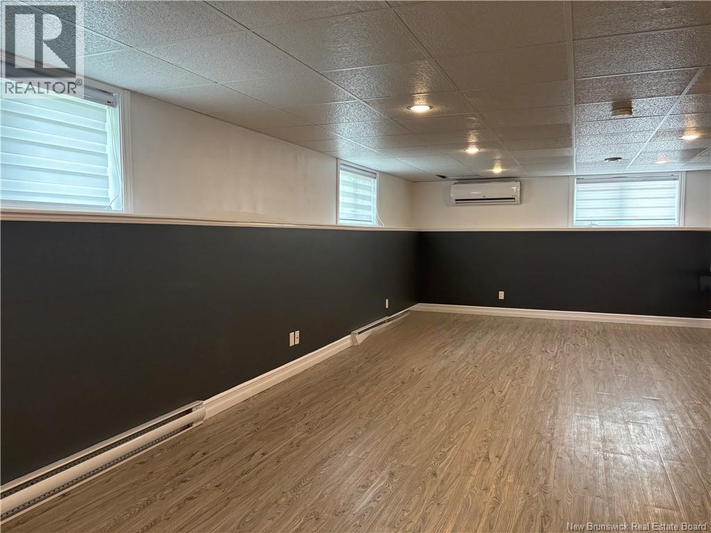 261 Marie Street - 16