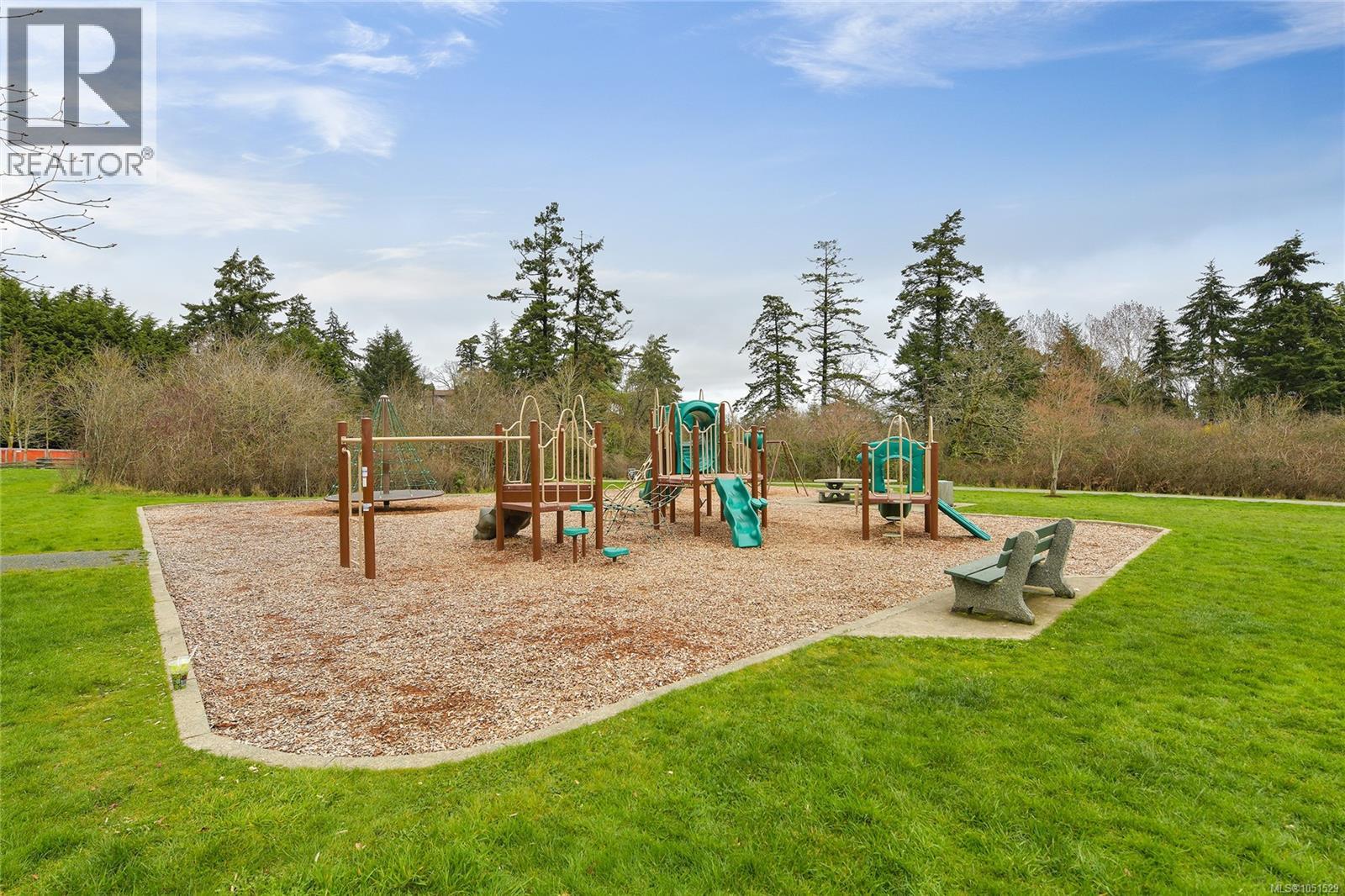 #204 125 ALDERSMITH Pl - 41