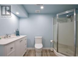 Bedroom 2 - 208 Diana Drive, Orillia, ON L3V8J8 Photo 11