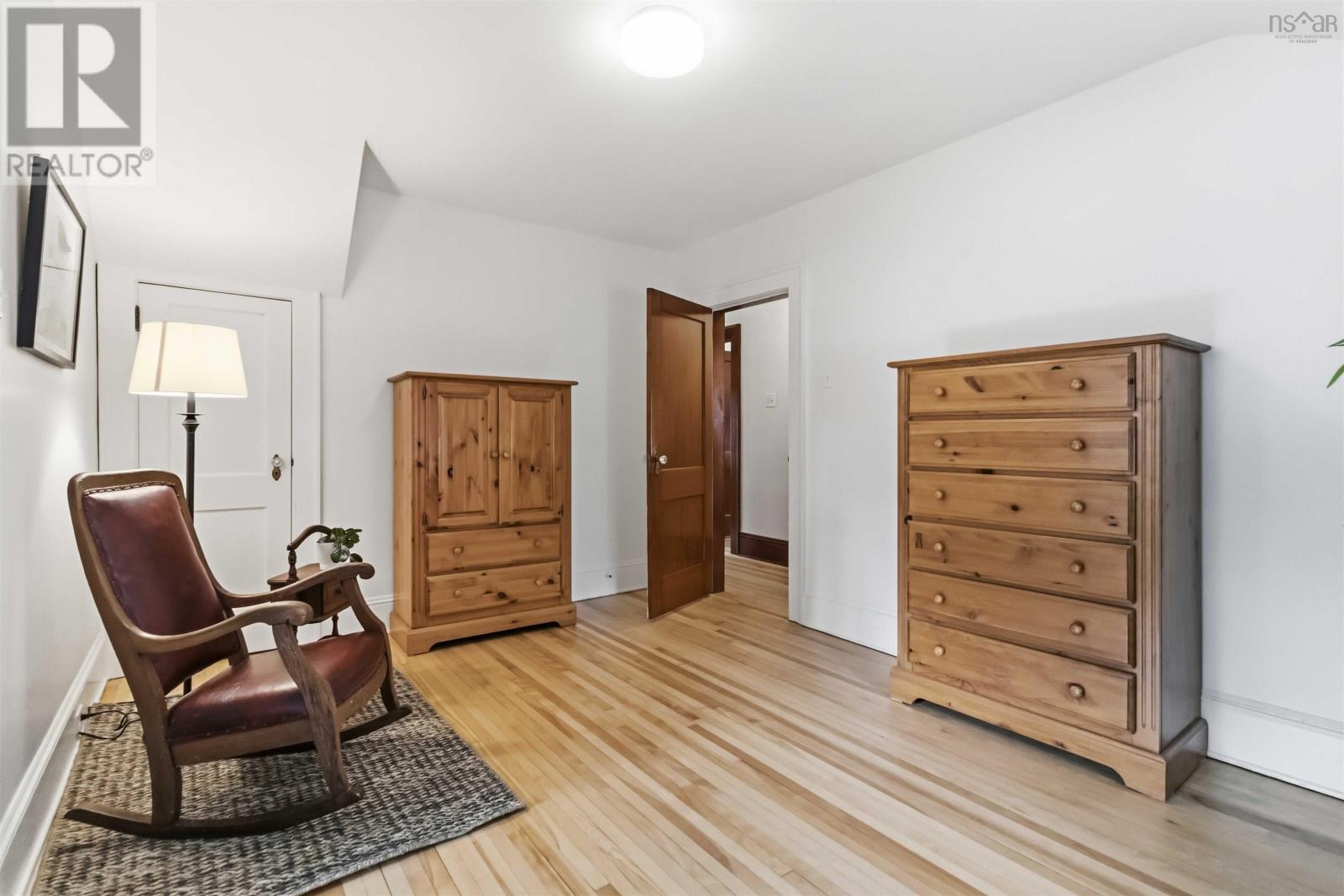 6366 Berlin Street - Image 31