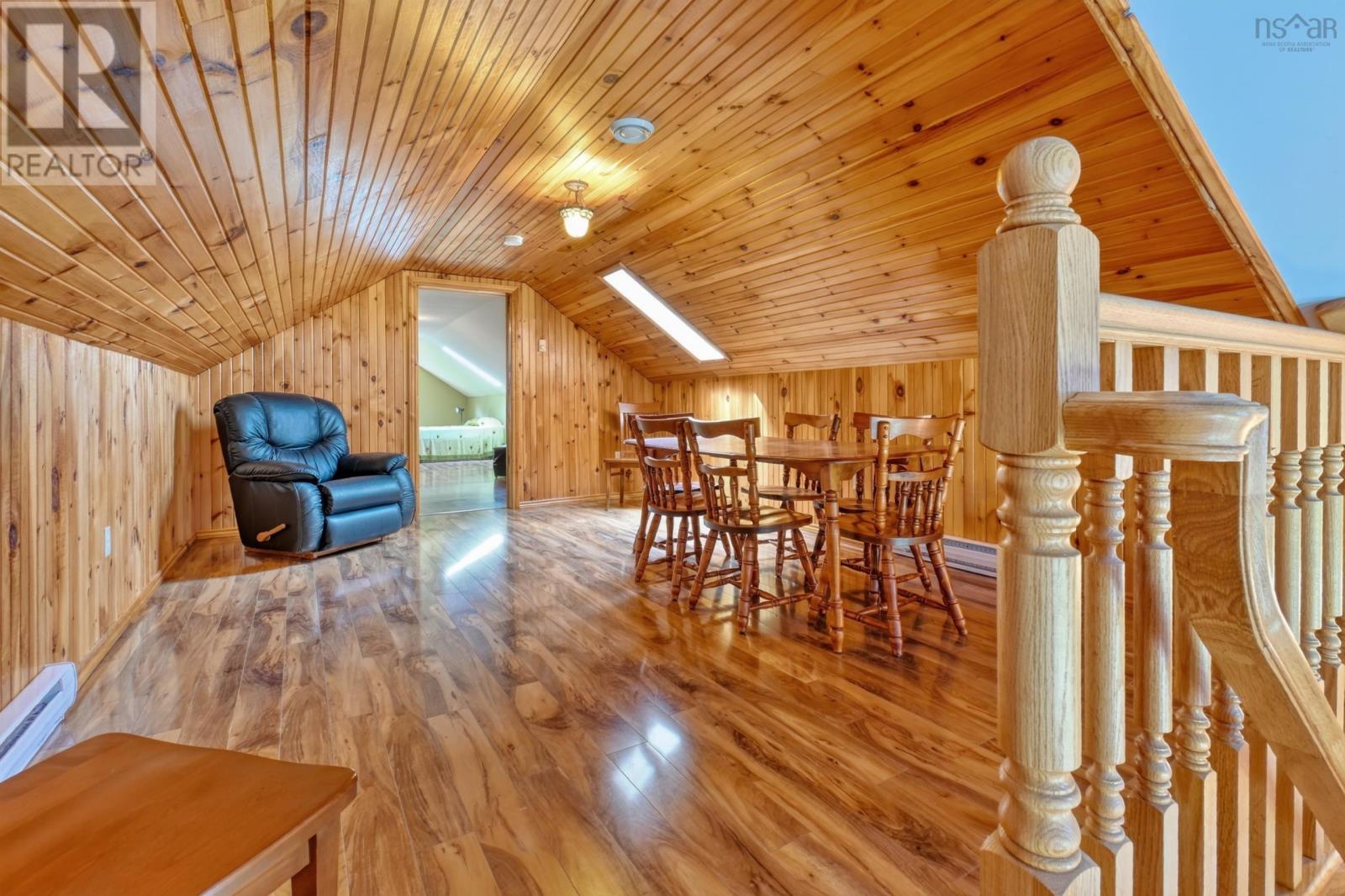 6260 West Bay Road - 36