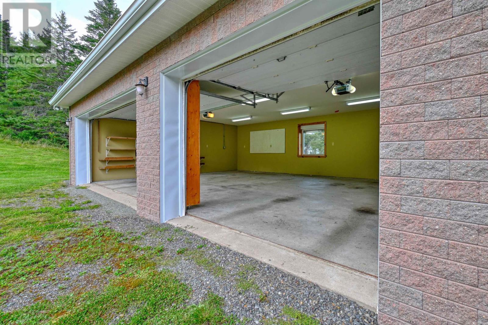 6260 West Bay Road - Image 41