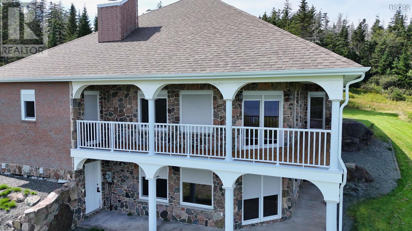 6260 West Bay Road - Image 4