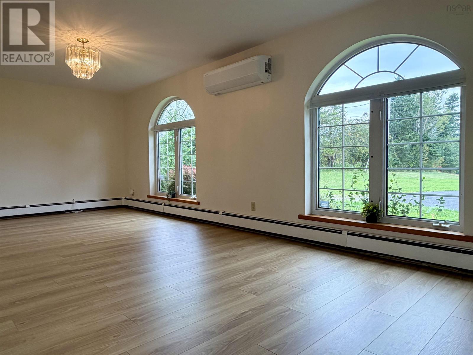 Property 21 of 49 of 687 Coxheath Road