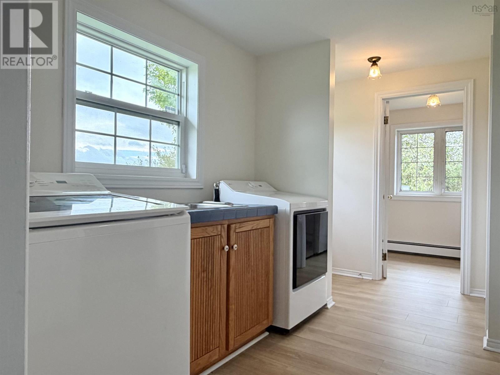Property 32 of 49 of 687 Coxheath Road