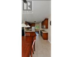 Dining room - 1361 Rimkey Crescent, Severn, ON L3V0E9 Photo 9