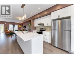 15 Benninger Drive, Kitchener, ON N2E0J4 Photo 16