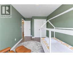 15 Benninger Drive, Kitchener, ON N2E0J4 Photo 25