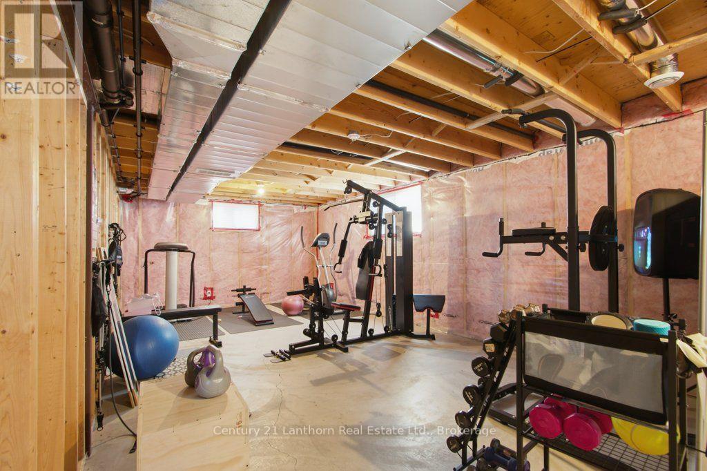 7 Cottonwood Drive, Belleville, ON photo 29