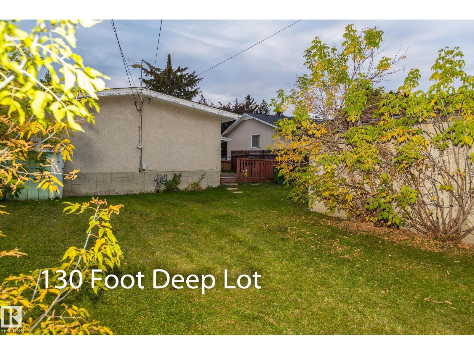 10512 55 Avenue NW, Pleasantview (Edmonton) — photo 28 of 30: Property photo