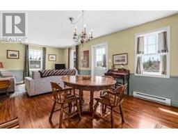 5 Marshall’s Hill thumbnail 8