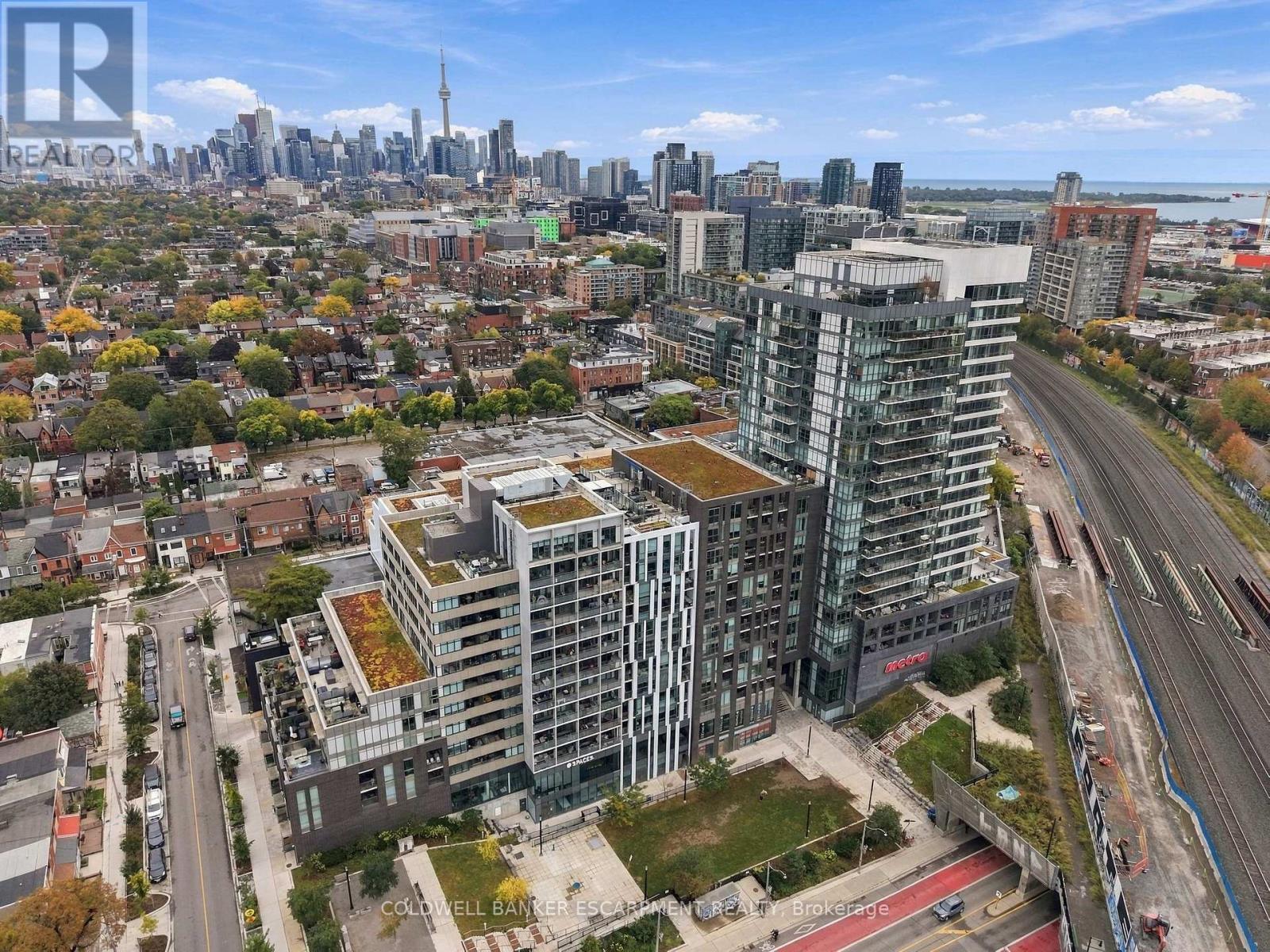 628- 20 Minowan Miikan Lane, Toronto, ON photo 2