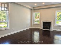 Bedroom 3 - 191 Reeves Way Boulevard, Whitchurch Stouffville, ON L4A0H8 Photo 6