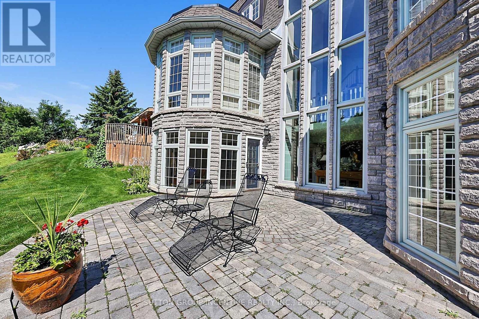 25 Bovair Trail, Aurora, ON photo 46