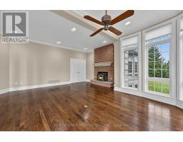 Family room - 25 Bovair Trail, Aurora, ON L4G7C8 Photo 21