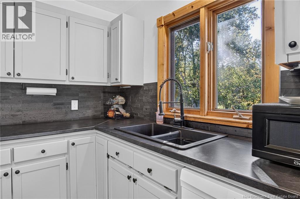 53 Yeomans Road - 16
