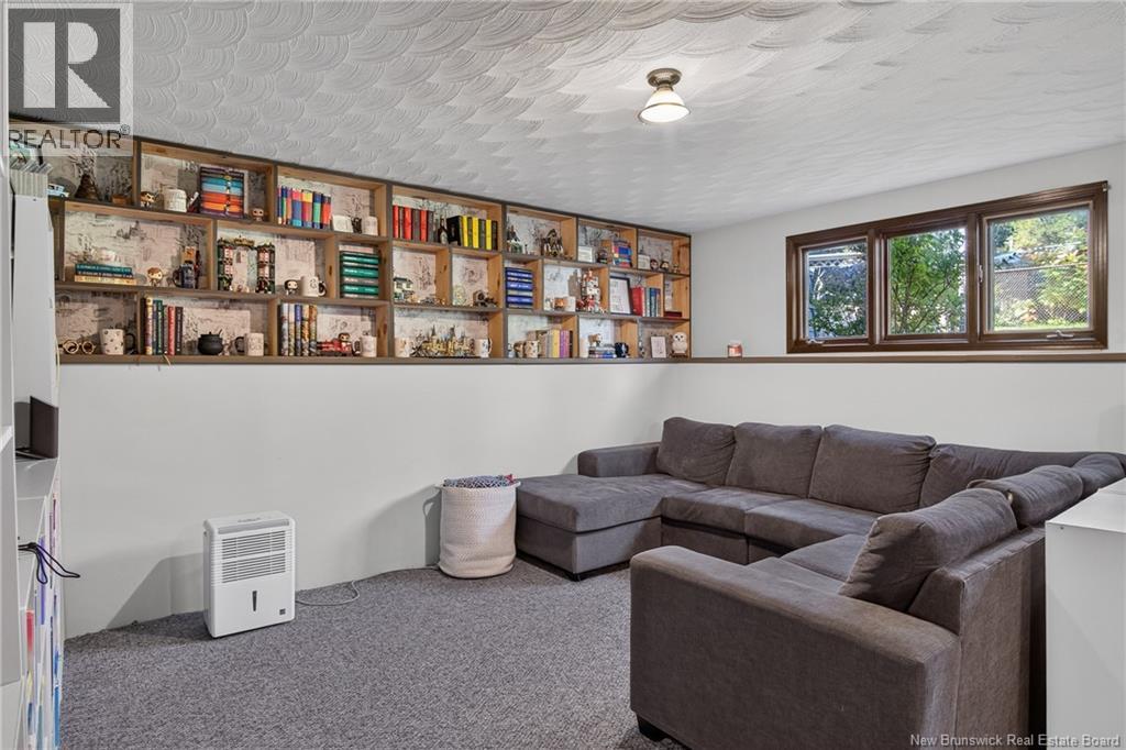 53 Yeomans Road - 27