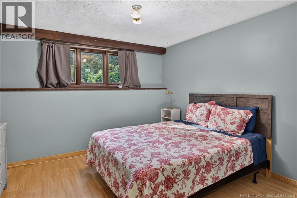 53 Yeomans Road - 29