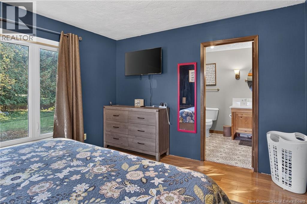 53 Yeomans Road - 22