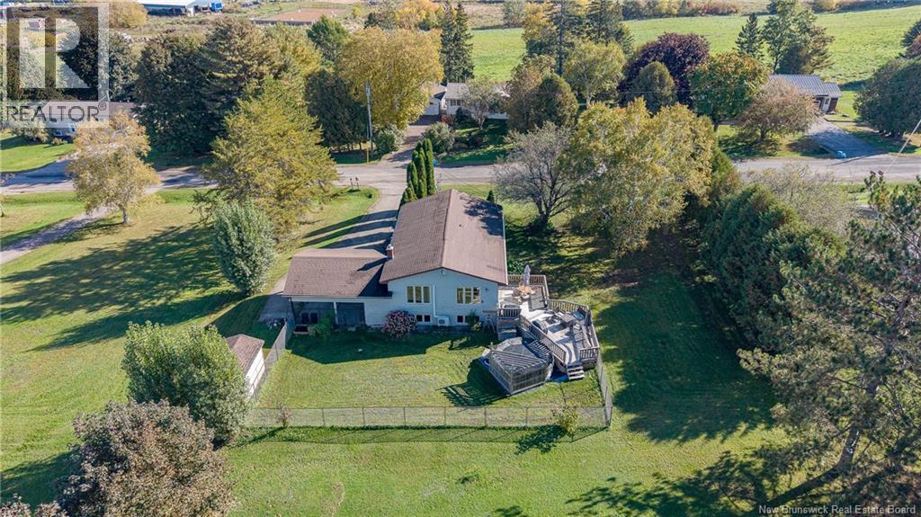 53 Yeomans Road - 41