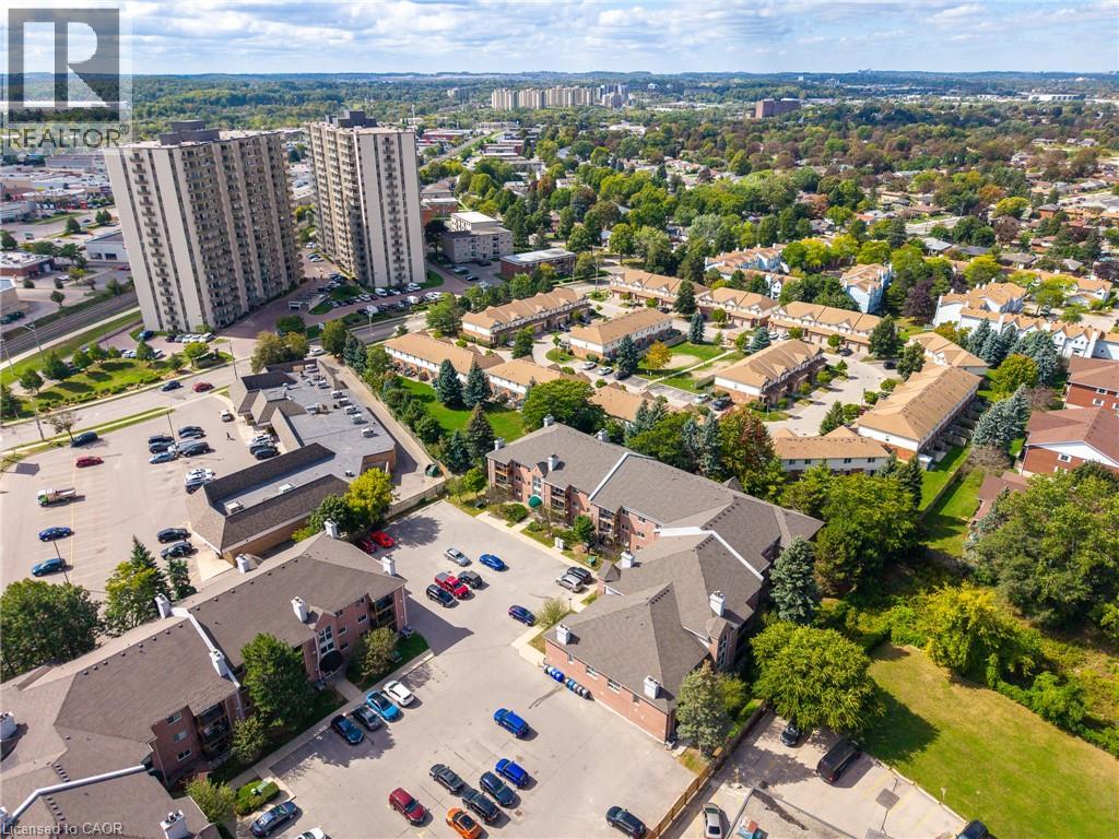 #13 3085 KINGSWAY Drive - 34