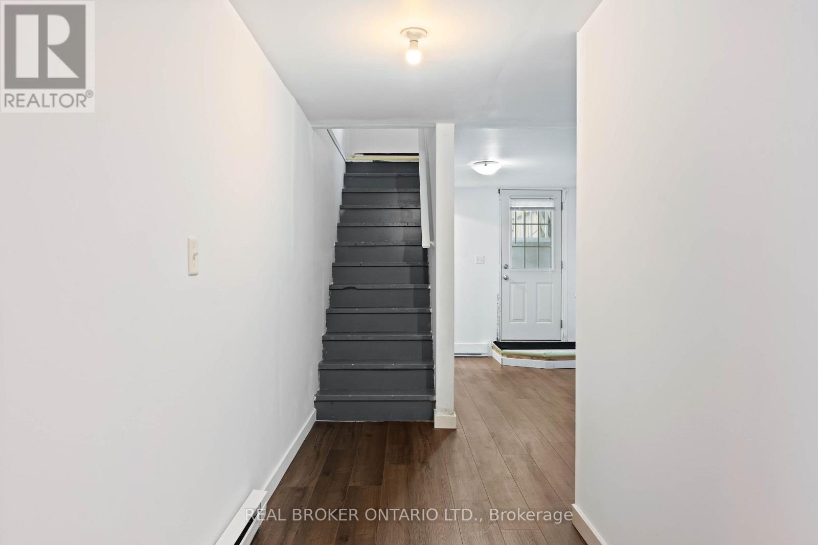 28 Hillside Drive, Orangeville, ON photo 42