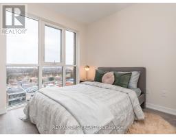 723 - 2300 St. Clair Avenue W, Toronto, ON M6N1K8 Photo 30