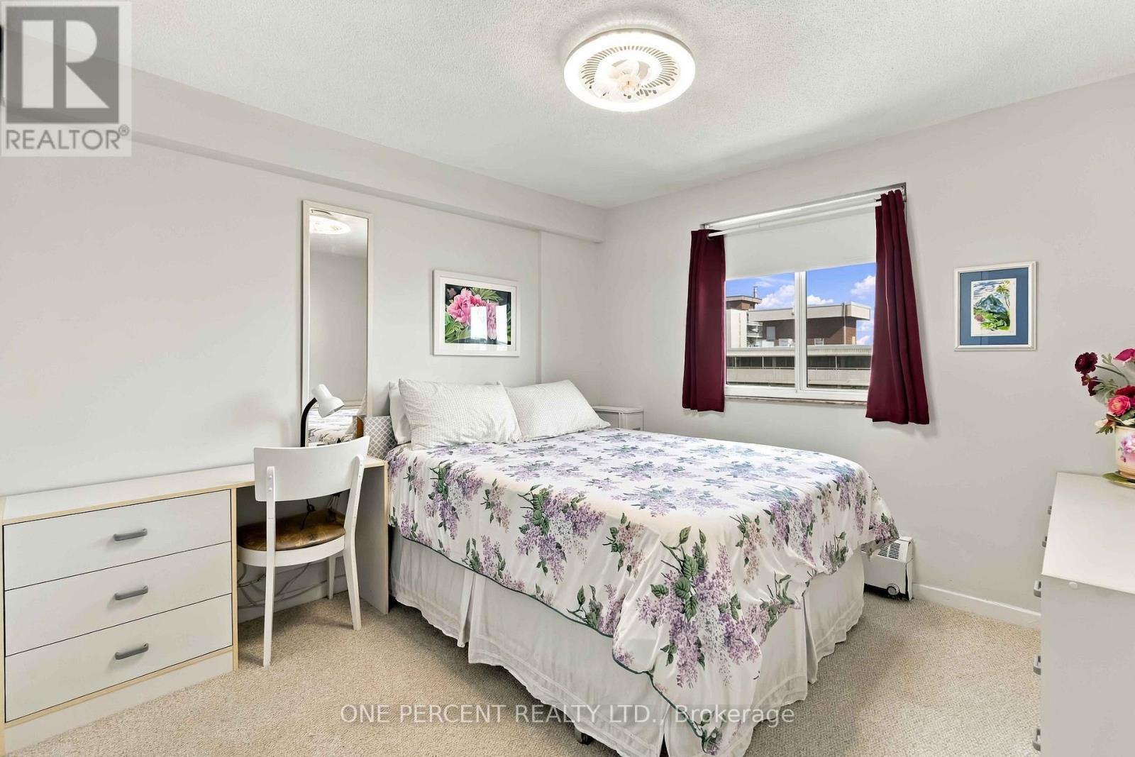 904- 15 Elizabeth Street North, Mississauga, ON photo 18