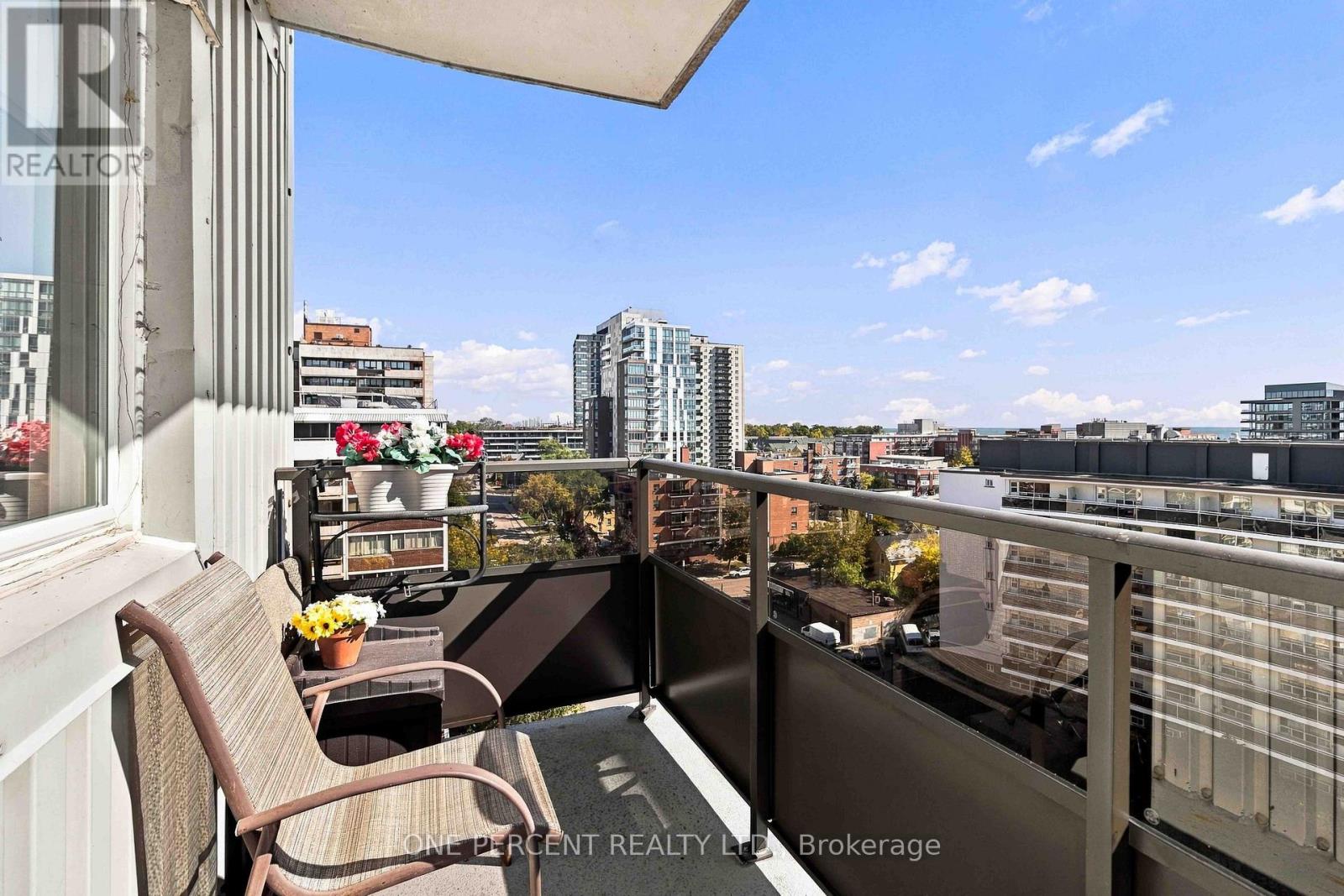 904- 15 Elizabeth Street North, Mississauga, ON photo 30