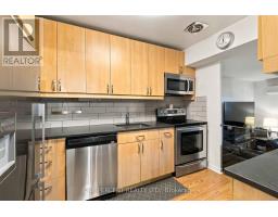 904 - 15 Elizabeth Street N, Mississauga, ON L5G2Z3 Photo 11