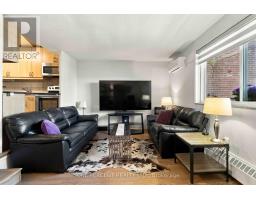 904 - 15 Elizabeth Street N, Mississauga, ON L5G2Z3 Photo 14