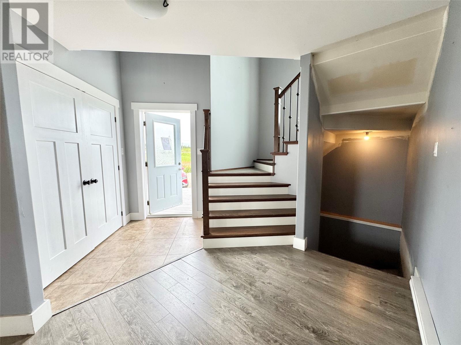 15A Main Street - 15