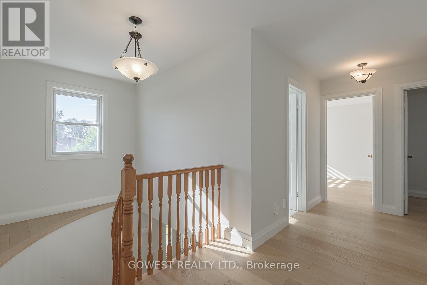 127 VALERA DRIVE - 23