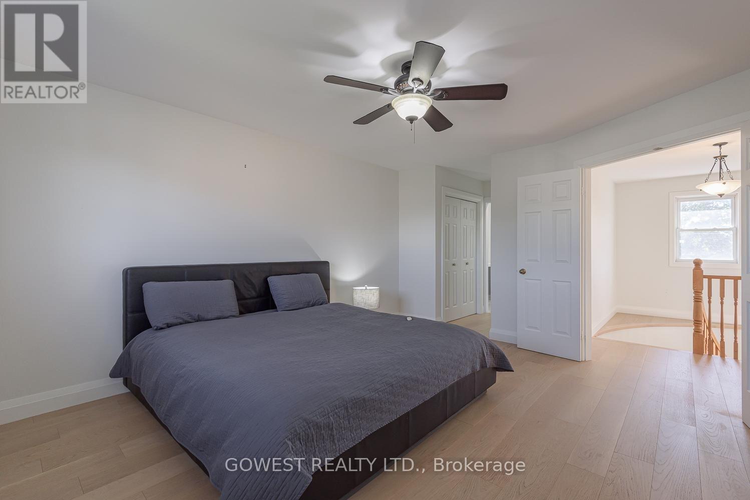 127 VALERA DRIVE - 25