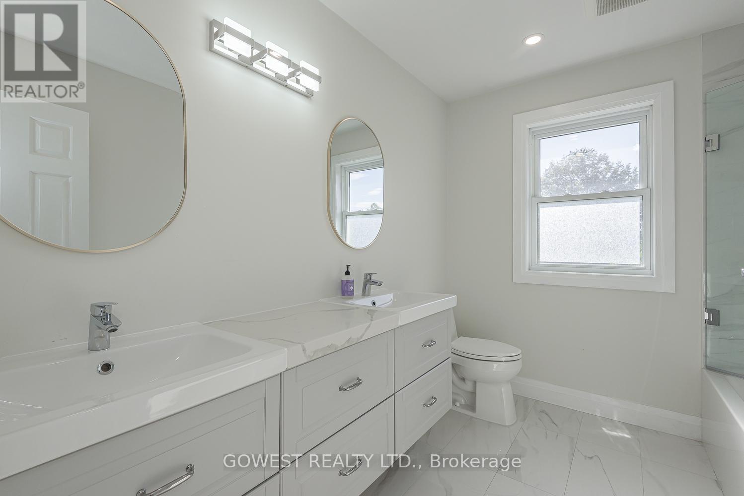 127 VALERA DRIVE - 31
