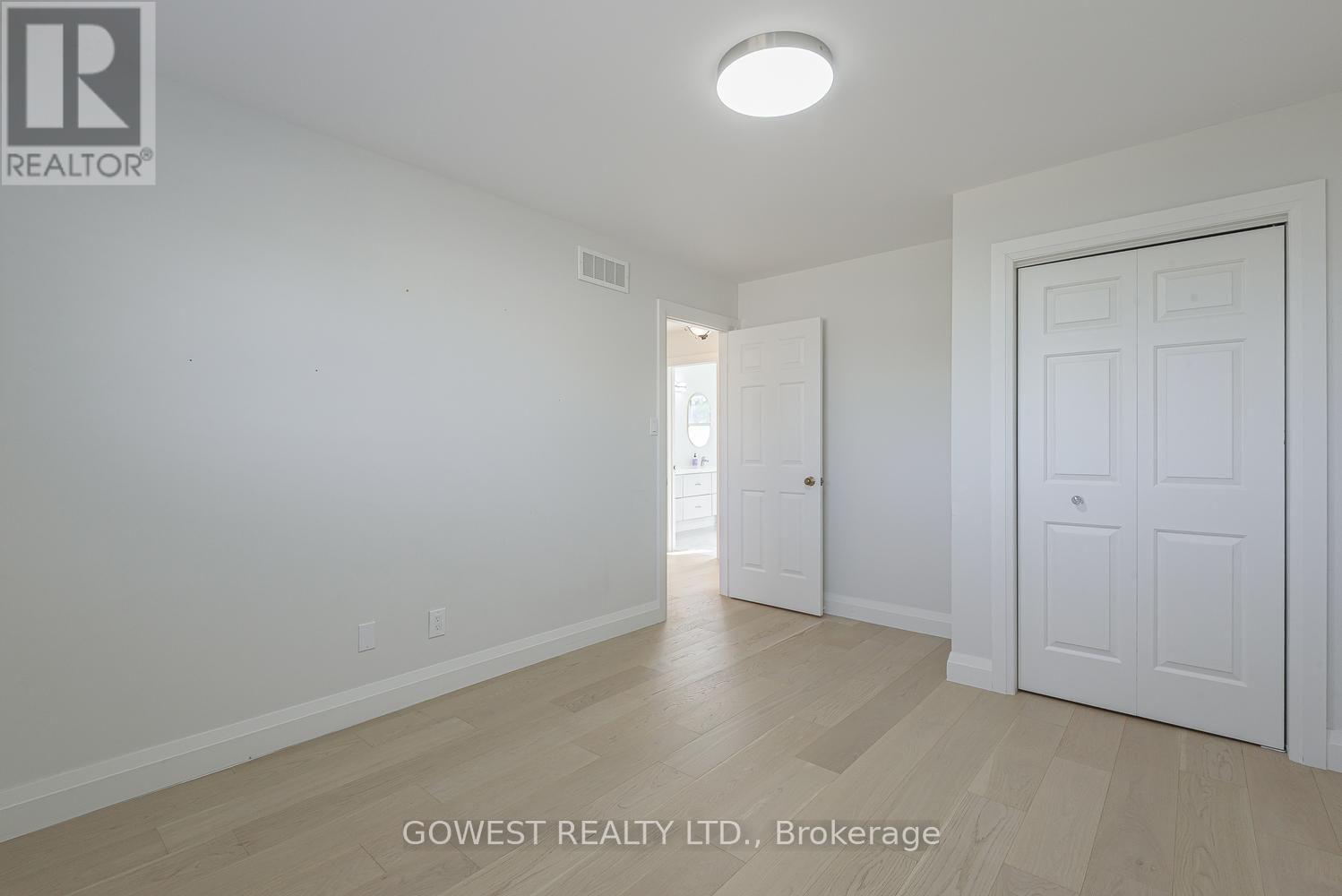 127 VALERA DRIVE - 34