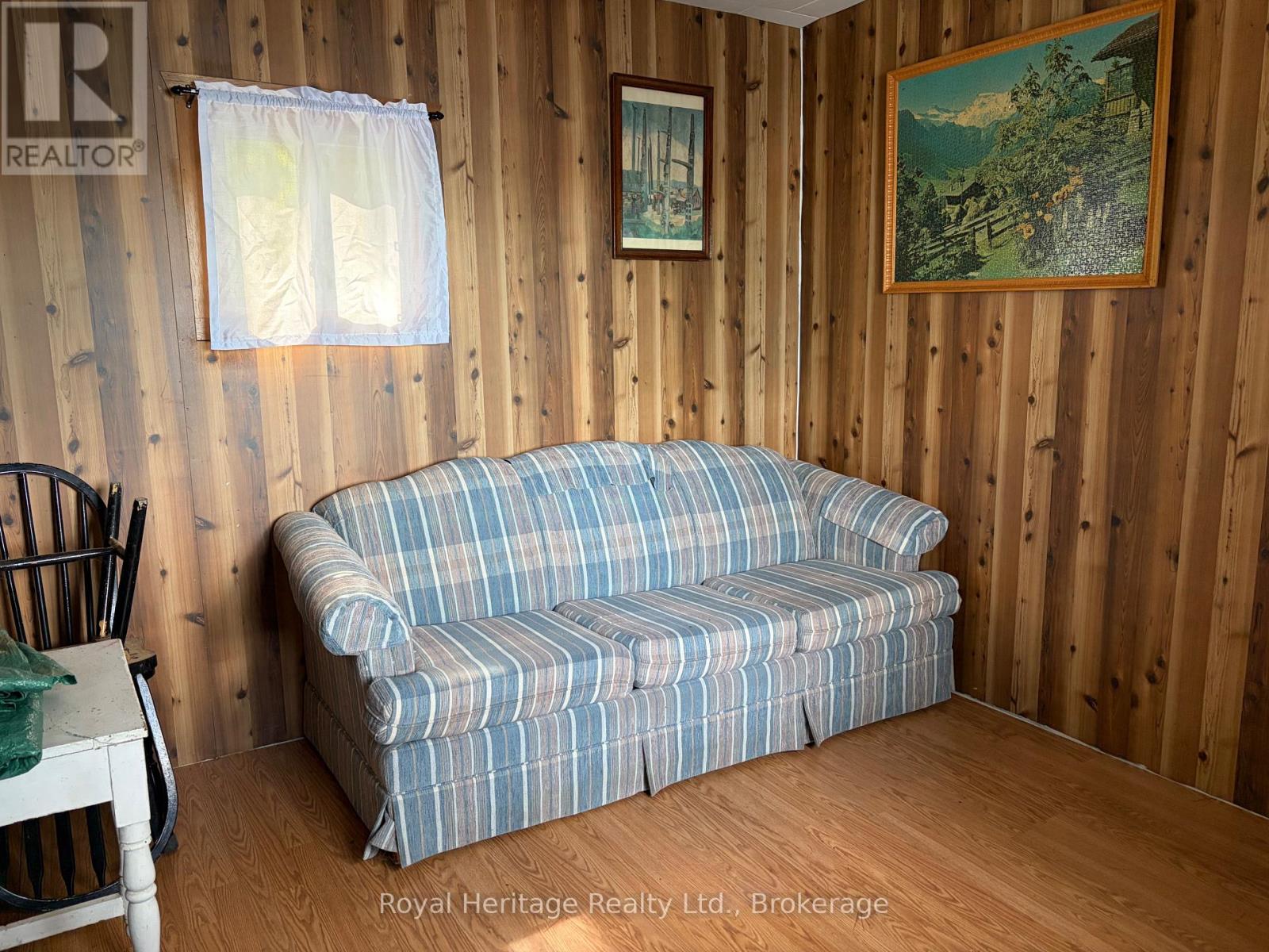 1244B SPARKS LANE - 6