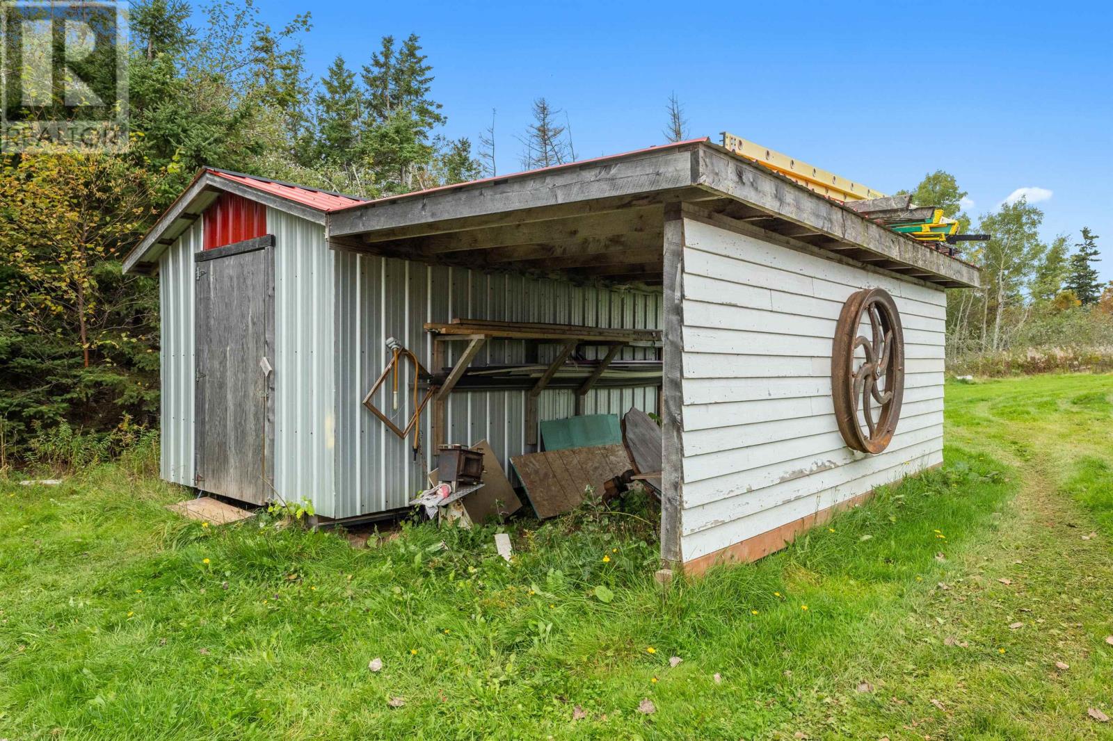 128 SNAKE Road - 16